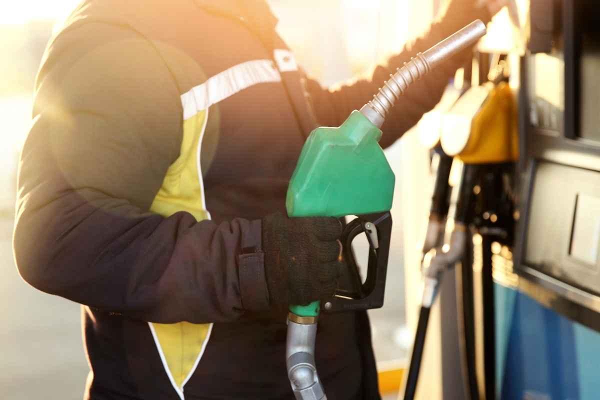 Benzinli Araca Dizel Yakıt Konulursa Ne Olur